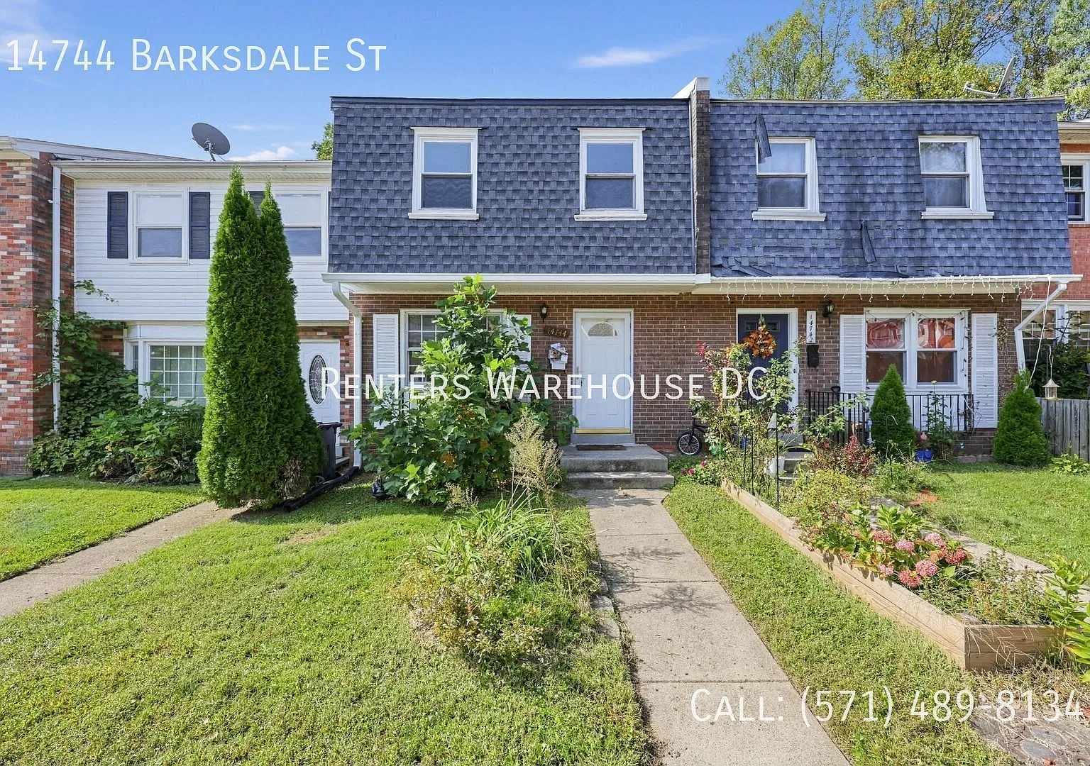 Updated 3BR Townhome with Private Fenced Yard in Woodbridge — Photo 2