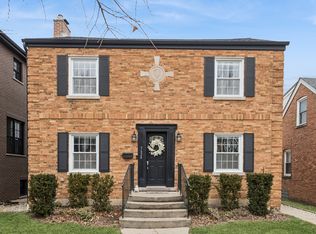 7628 W Balmoral Ave, Chicago, IL 60656