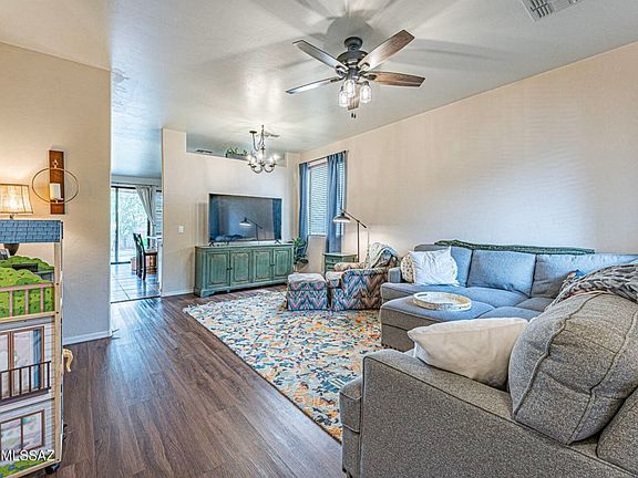 4th image of 436 E Placita Costana