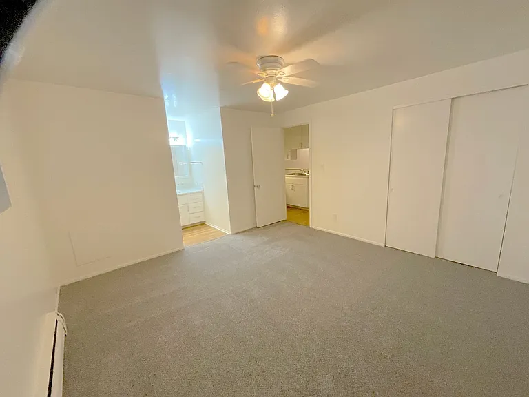 Lampliter Apartments — Photo 9