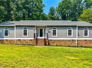 9720 Sherwood Dr, Quinton, VA 23141