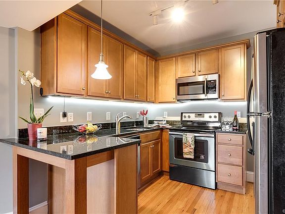 5th image of 2923 Floyd Ave #U3c
