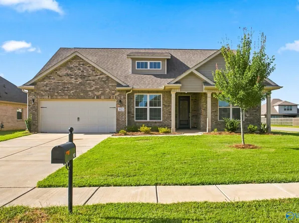 3021 Henry Rd, Decatur, AL 35603