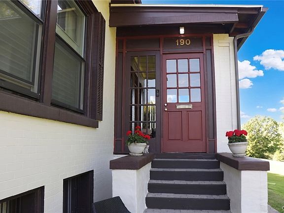 4th image of 190 Parkside Ave