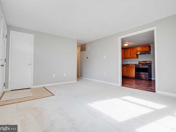 3rd image of 13882 Montoclair Ln