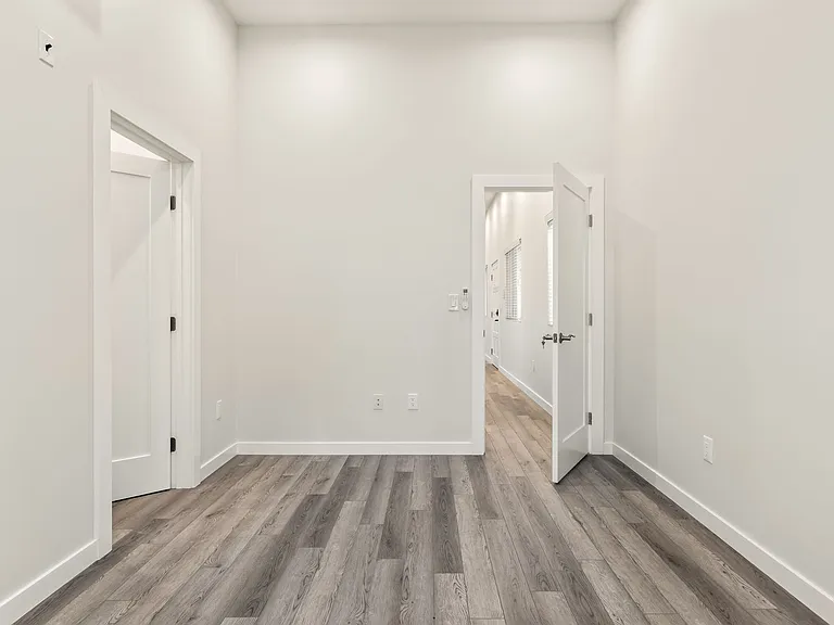 2336 Scarff St — Photo 13