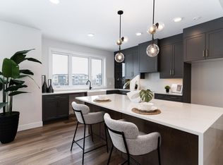 7121 May Cres NW #25, Edmonton, AB