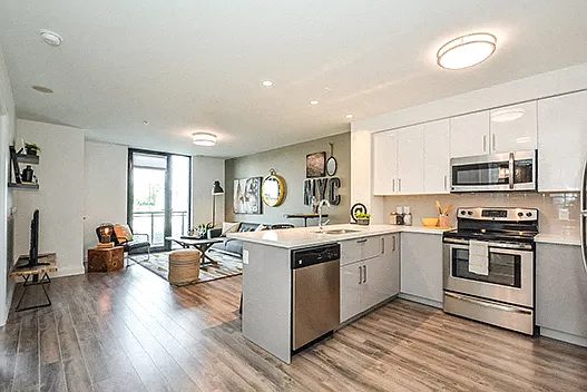 460 A Belmont Ave W #At 460b — Photo 14