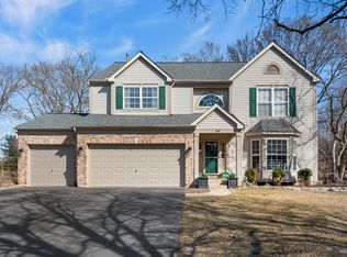 64 Talcott Ave, Crystal Lake, IL 60014