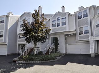 1003 Edgehill Ter, Whippany, NJ 07981