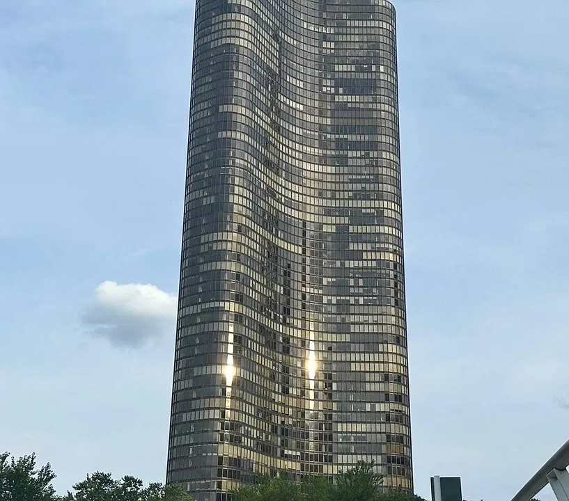 505 N Lake Shore Dr #5706