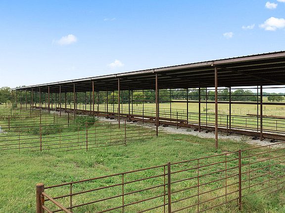 2nd image of 3501 State Highway 37