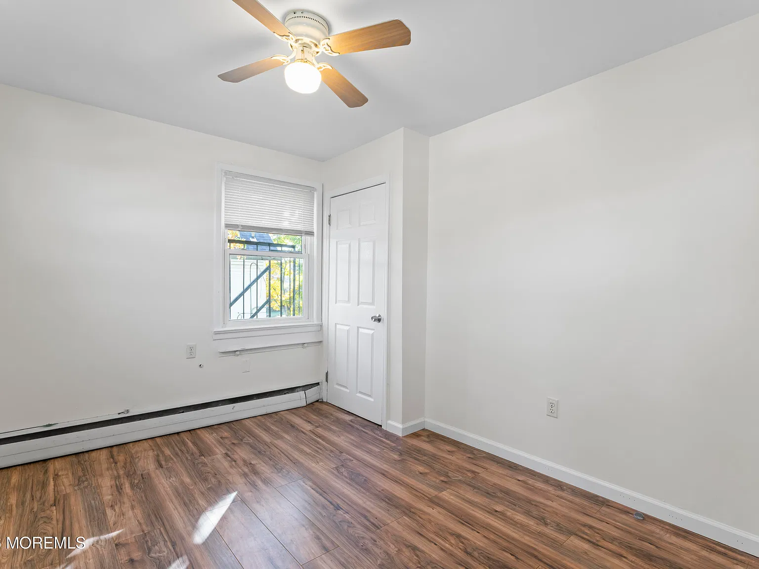 1 bed, 1974 sqft, $1,900 — Photo 4