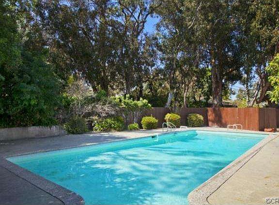2nd image of 3904 Palos Verdes Dr N