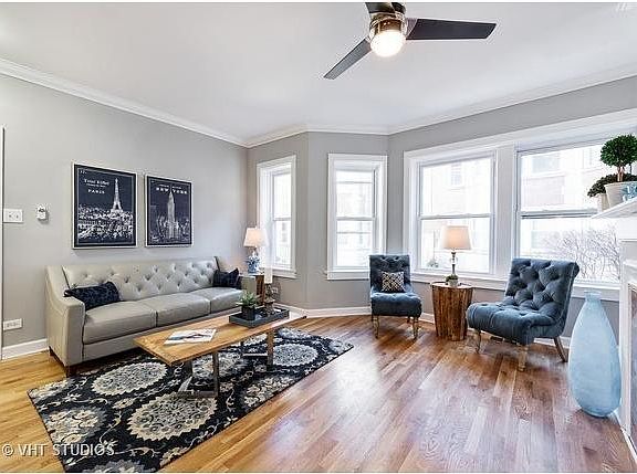 2nd image of 877 W Cornelia Ave #1