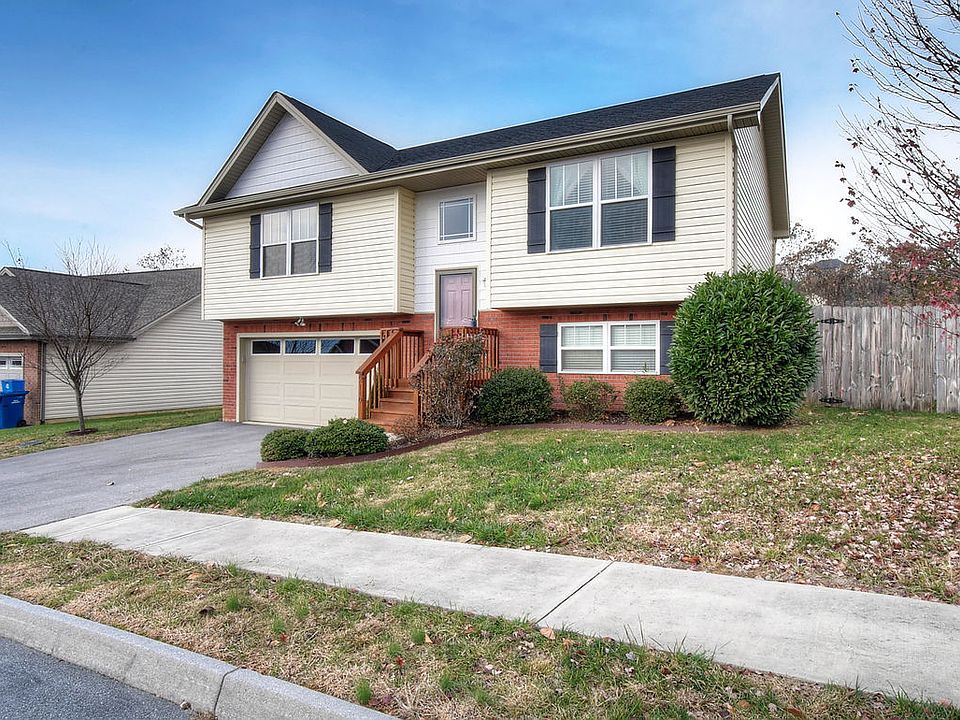 1st image of 2119 Ida Sue Dr
