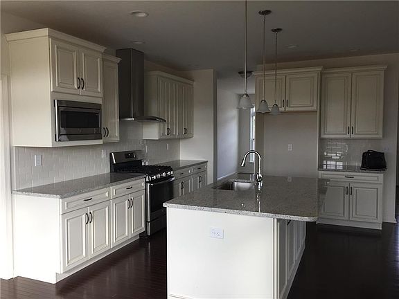 4th image of 1026 Owen Pl