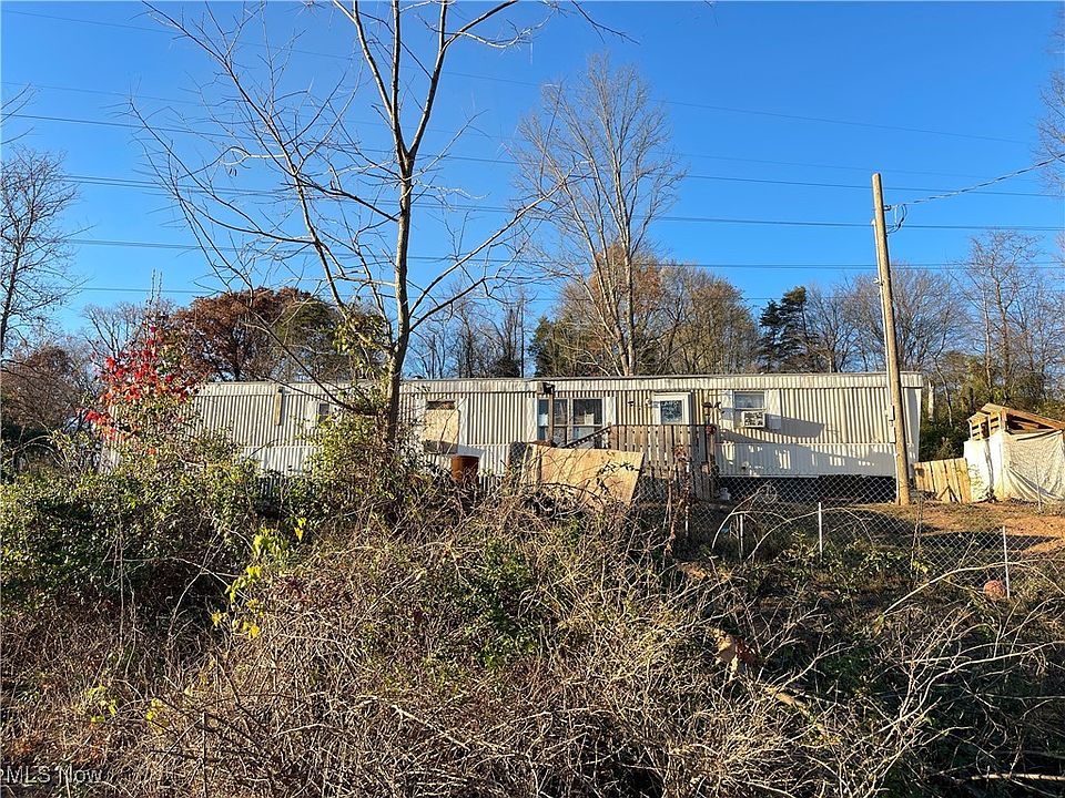 1st image of 101 Kenwood St