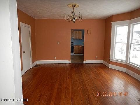 5th image of 1312 Broadway Ave NW