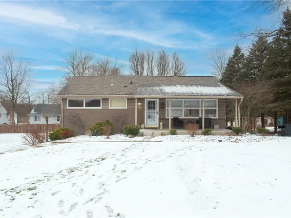 125 Northview Cir, Beaver, PA 15009