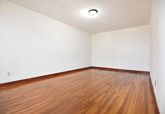 3rd image of 1117 E 83rd St #1