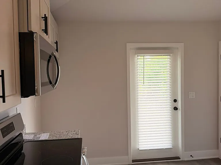 7122 Fox Meadow Dr — Photo 5