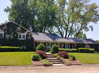 205 E Mac Arthur St, Sun Prairie, WI 53590