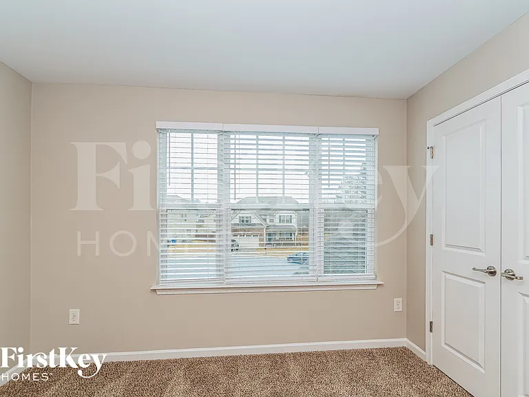 204 Laurel Mist Way — Photo 11