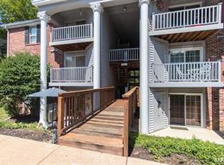 7605 Triwoods Dr APT E, Saint Louis, MO 63119
