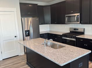 9442 Munsing Dr, Charlotte, NC 28269