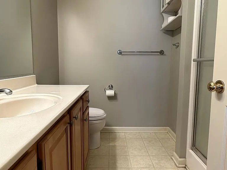 2066 Honeysuckle Ln — Photo 16