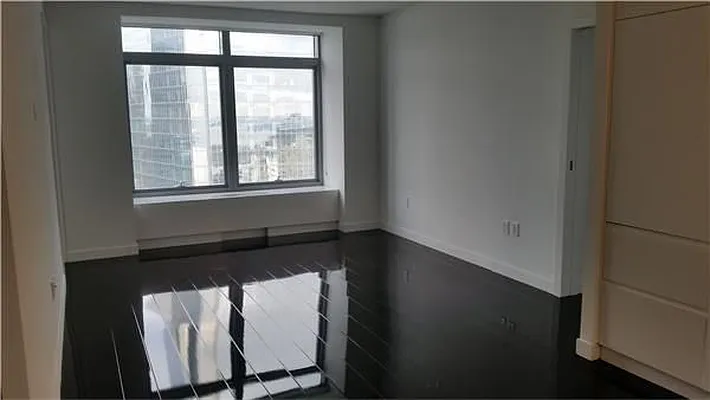 Rented by Avenue Sotheby's International Realty | media 39