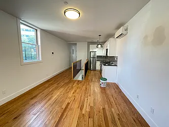 Rented by Tapiro Realty