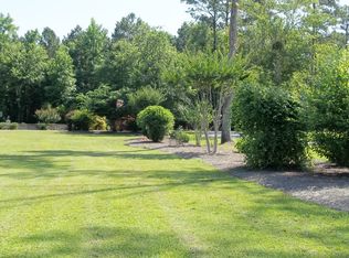 570 Jamaka Rd, Washington, NC 27889