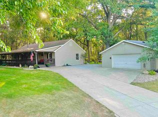 12516 Tamarack Rd, Culver, IN 46511