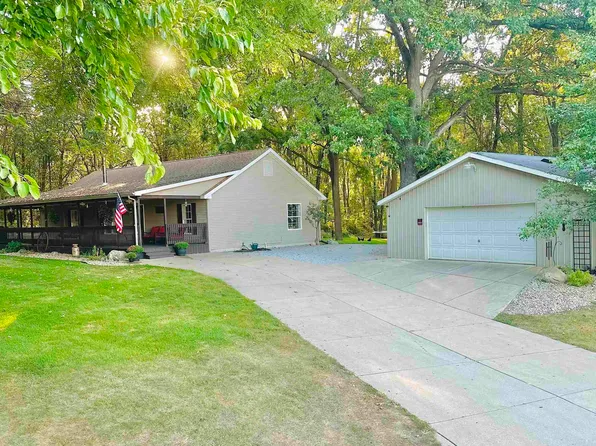 12516 Tamarack Rd, Culver, IN 46511