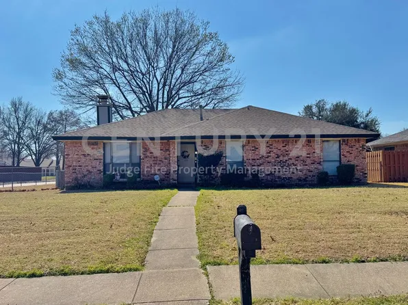 1122 Pyramid Dr, Garland, TX 75040