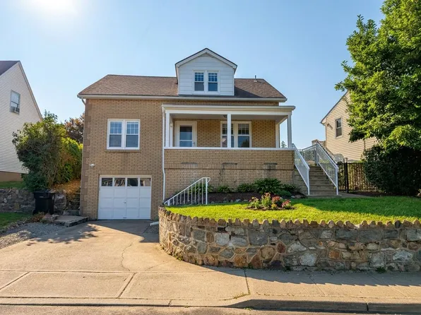 28 Hillside Ave, Netcong, NJ 07857
