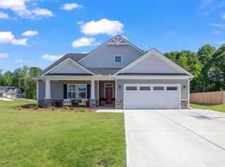 35 Middle Creek Ln, Willow Spring, NC 27592