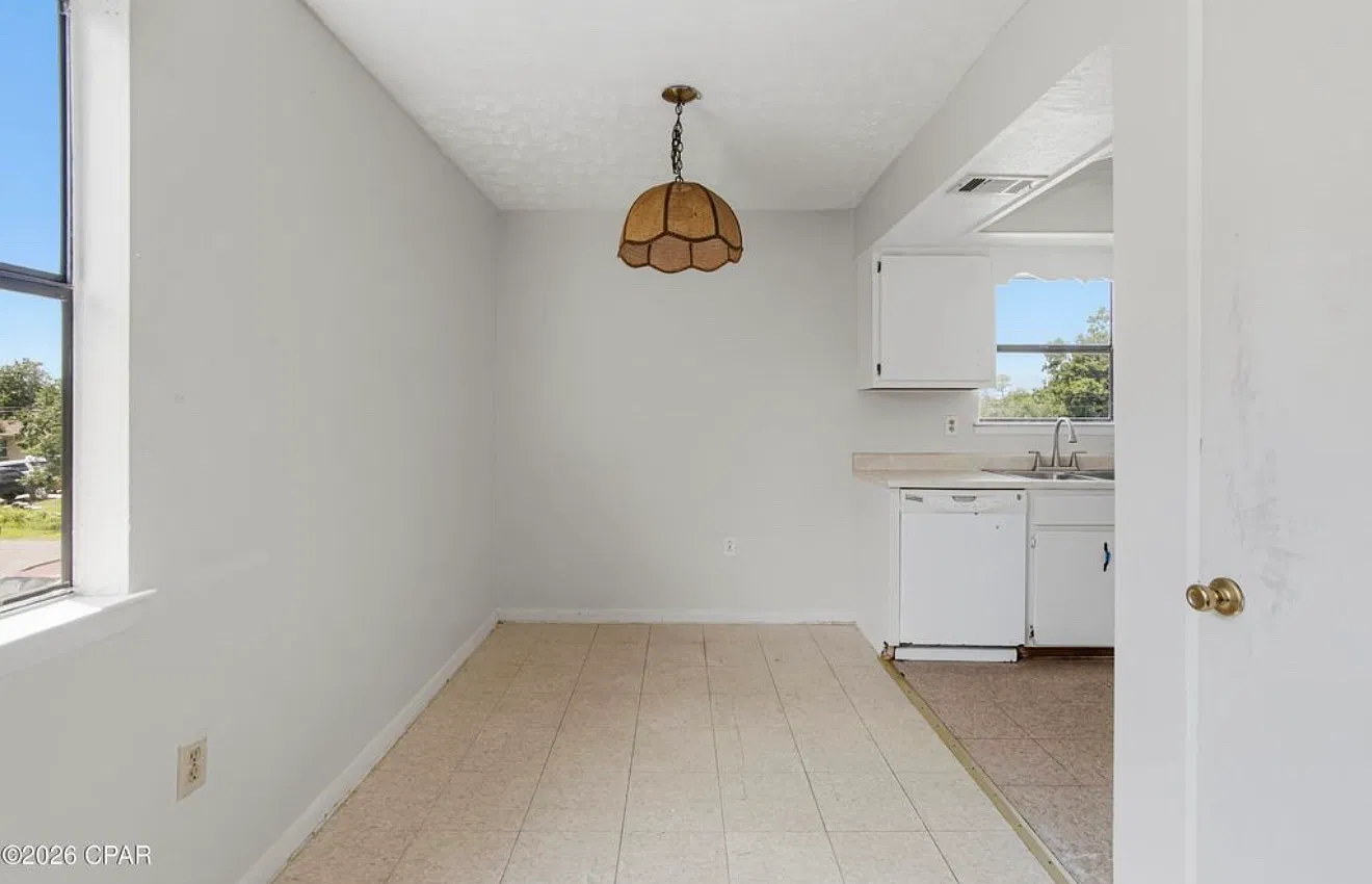 2 bed, 750 sqft, $1,095 — Photo 3