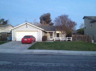 2387 Glenview Dr, Hollister, CA 95023