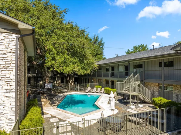 2303 E Side Dr APT 210, Austin, TX 78704