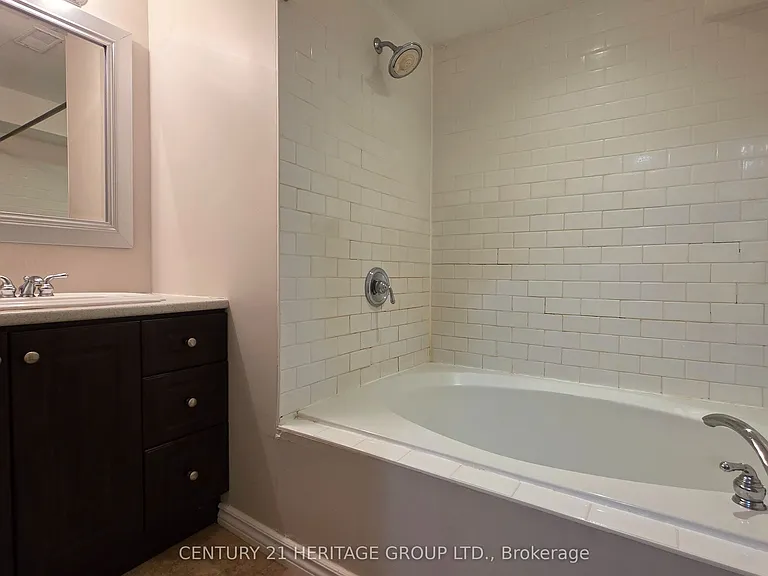 83 Monkswood Cres #BSMNT — Photo 6