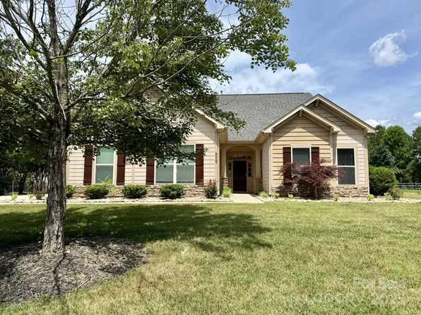 8429 Olde Stonegate Ln, Mint Hill, NC 28227