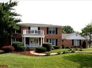 16407 Ranchester Dr, Chesterfield, MO 63005