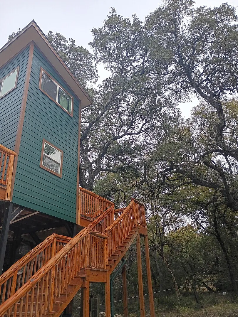 Hill Country Hi View Landing — Photo 2