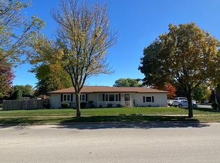 704 Lexington Blvd, Fort Atkinson, WI 53538