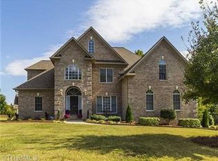 1901 Brant Pointe Ct, Whitsett, NC 27377