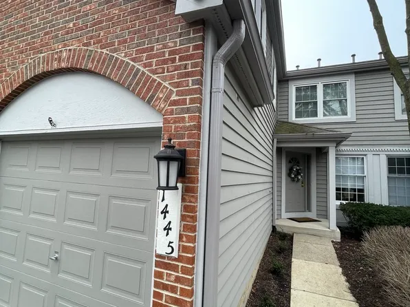 1445 Aberdeen Ct #1445, Naperville, IL 60564