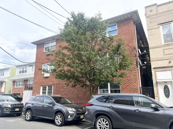 7020 Polk St APT 14, West New York, NJ 07093